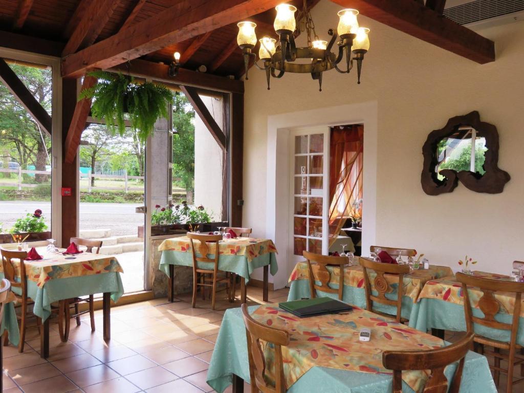 Le Relais Du Pont De Rhodes Hotel Frayssinet Esterno foto